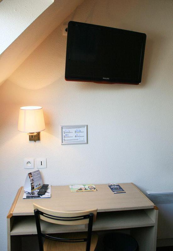 Western Le Montmartre – Saint Pierre 3*