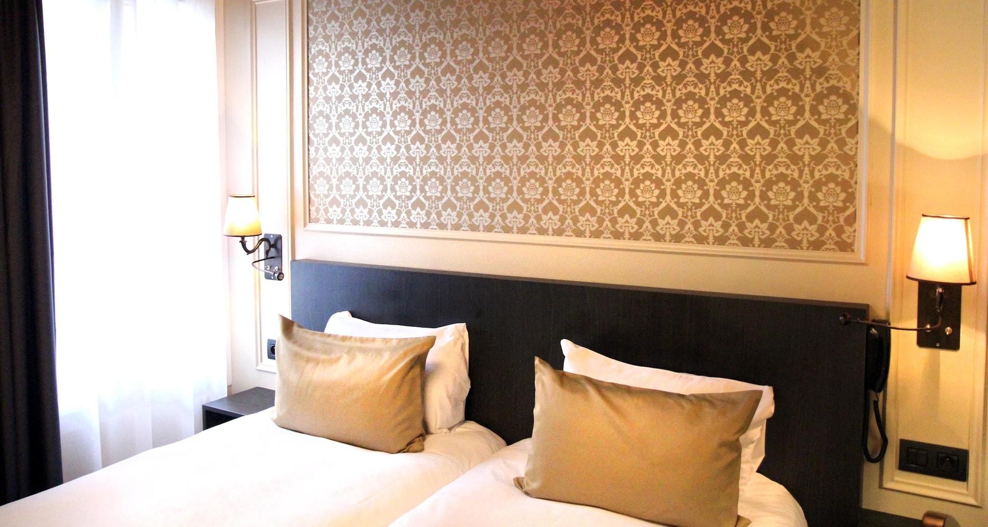 Western Le Montmartre – Saint Pierre 3*