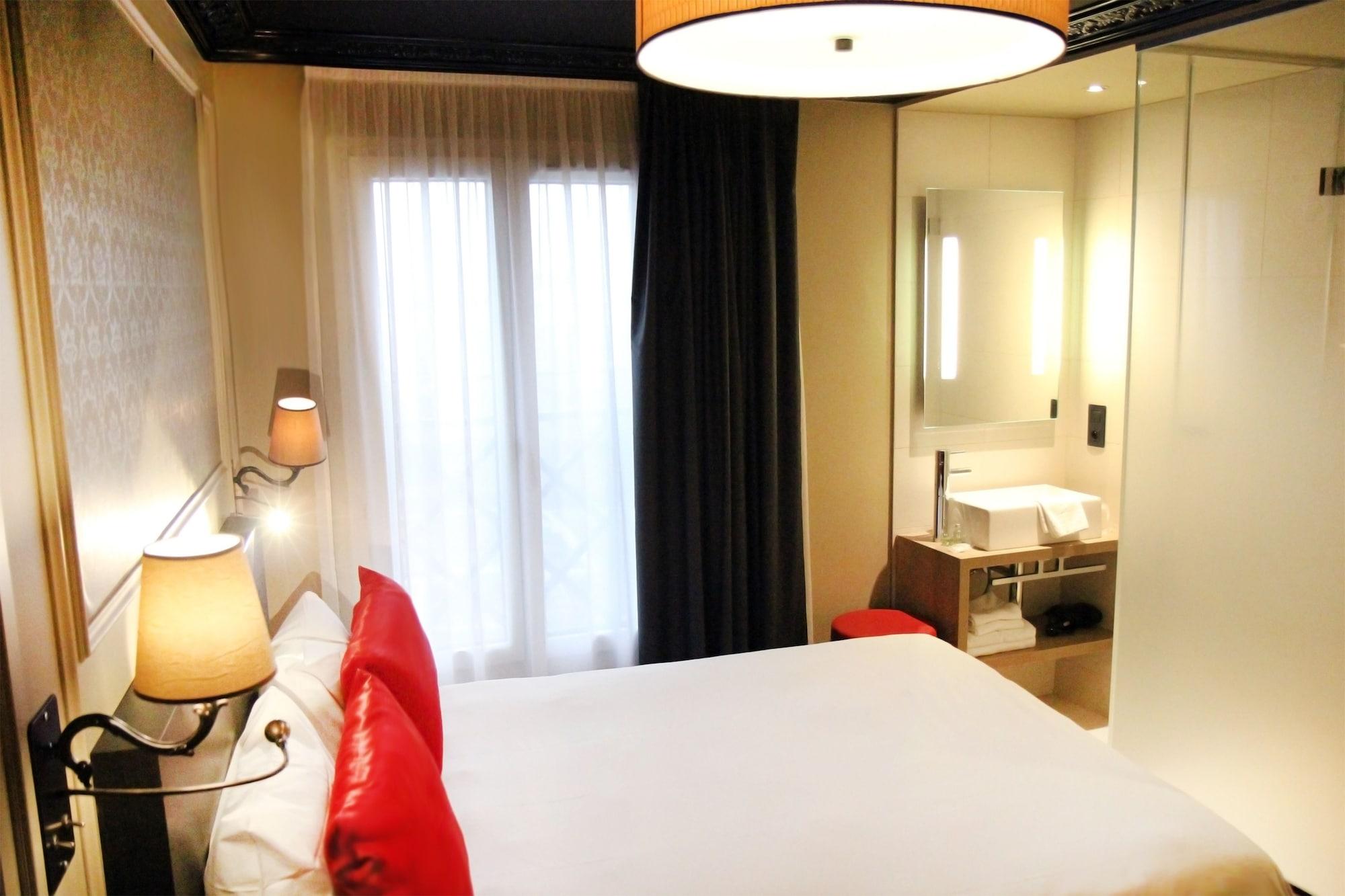 Western Le Montmartre – Saint Pierre Paris